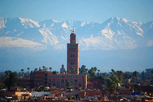 How to get to the city center from Marrakech airport
